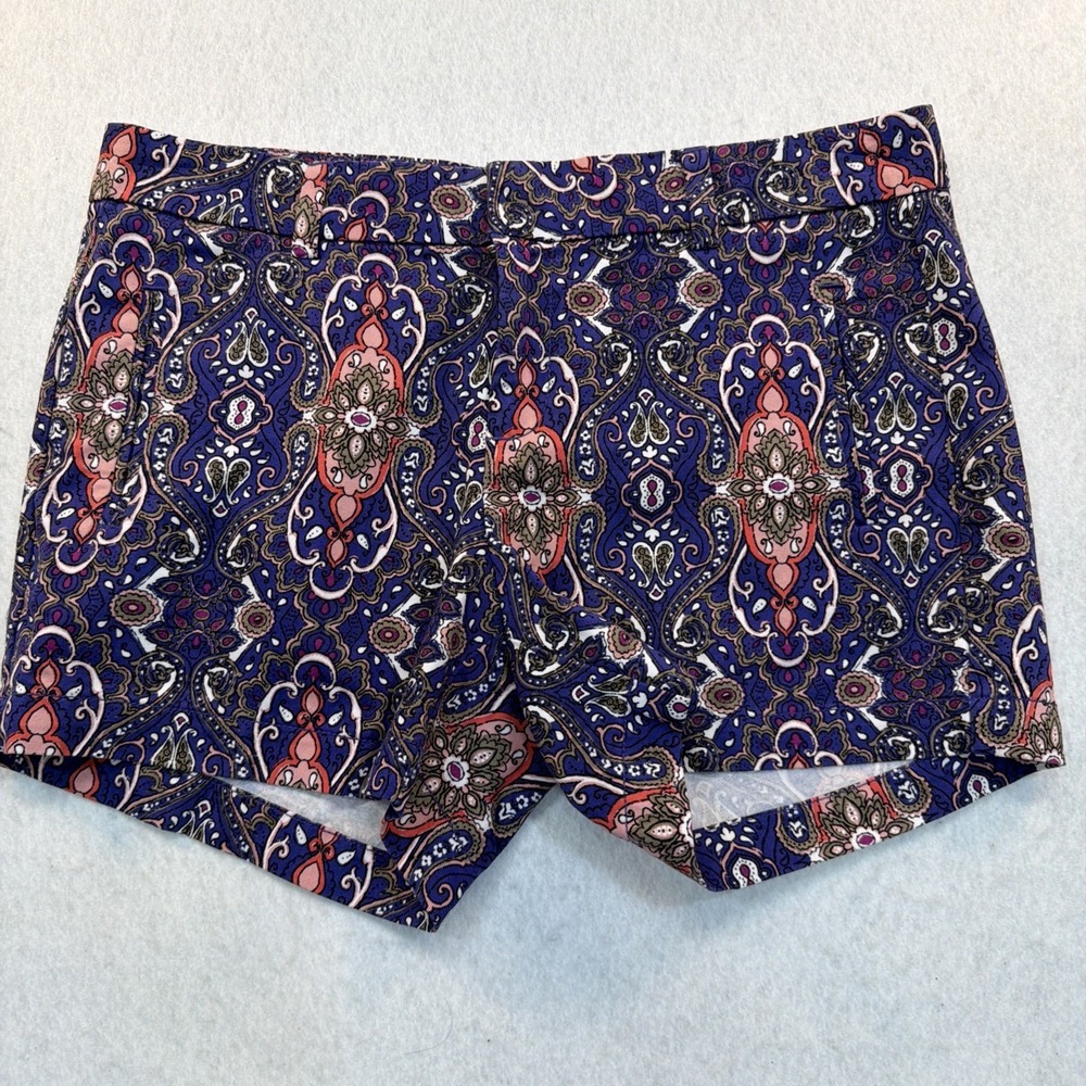 JCP JC Penny Women's Size 4 Flat Front‎ Paisley Summer Shorts 4" Inseam